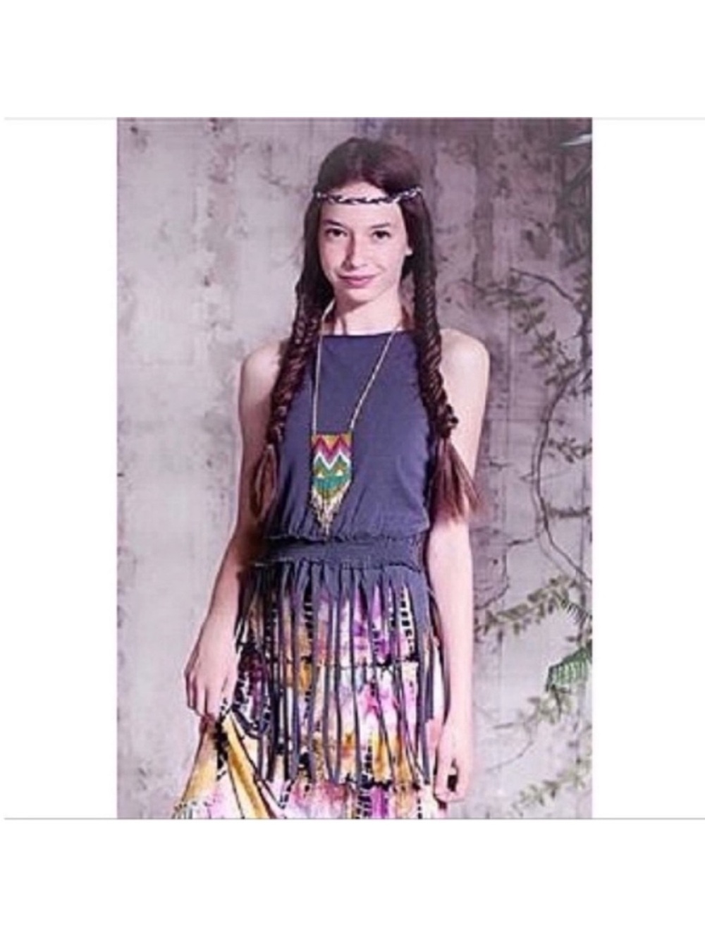 Jak & Peppar Arc Angle tank sand dune gray fringe cropped